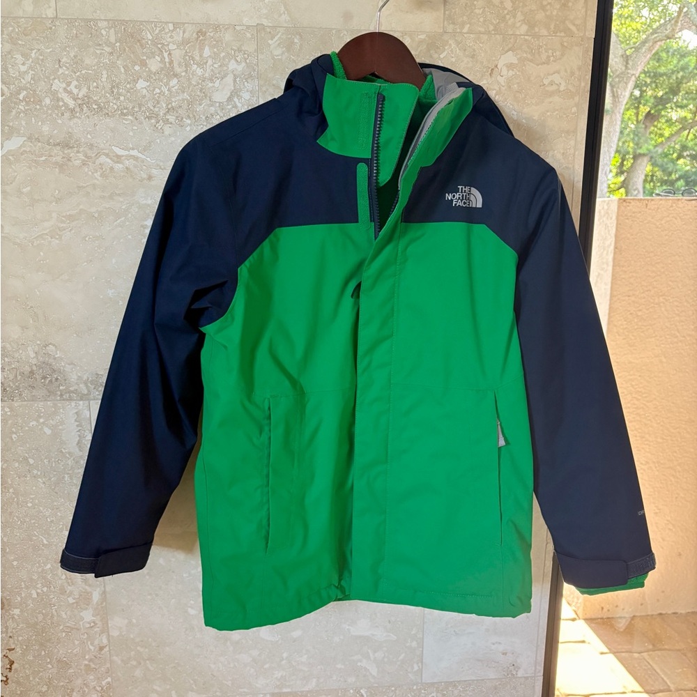 EUC The North Face TriClimate Green/Navy Boys M Jacket 3 in 1
